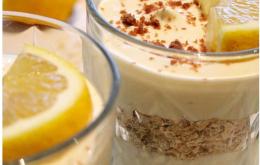 MonChou lemon cheesecake overnight oats